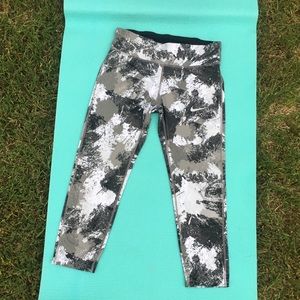 Nike Dri-fit workout leggings